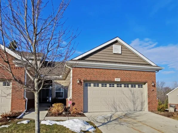 3059 Bridgewater Rd, Auburn Hills, MI 48326
