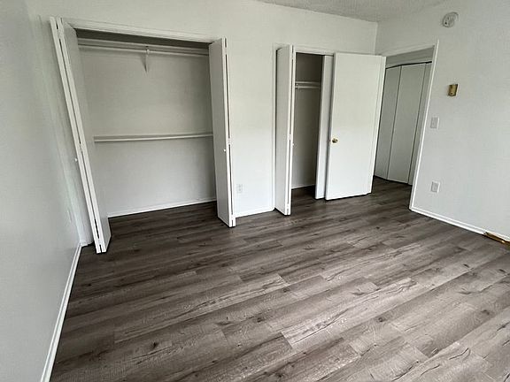 3rd image of 1446 Brockton Ave APT 7