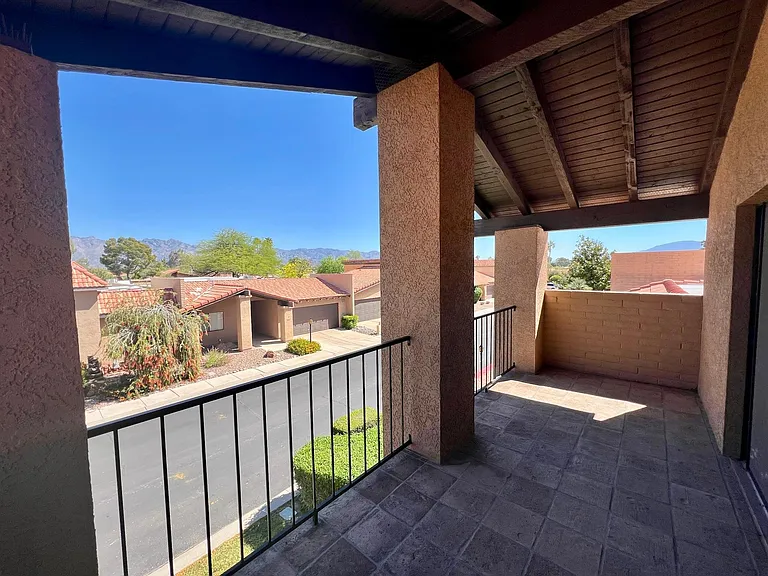 5010 E South Regency Cir — Photo 16
