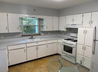 117 S William St, Joliet, IL 60436