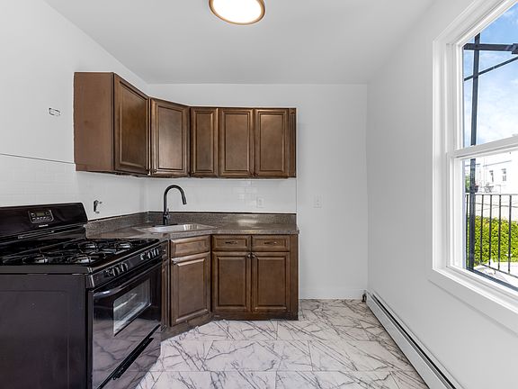 3rd image of 63 Bay 17th St #2