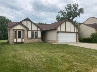 32500 Robeson St, Saint Clair Shores, MI