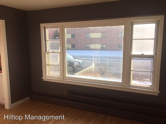 5th image of 132 Eugene St #132