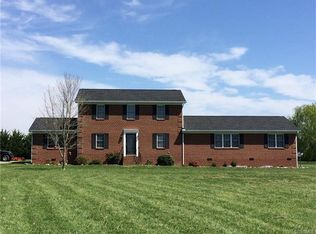 17450 Level Dr, Doswell, VA 23047