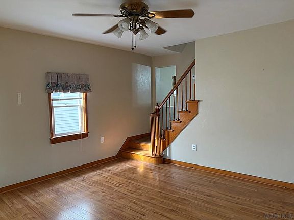 5th image of 1813 Cambria Ave