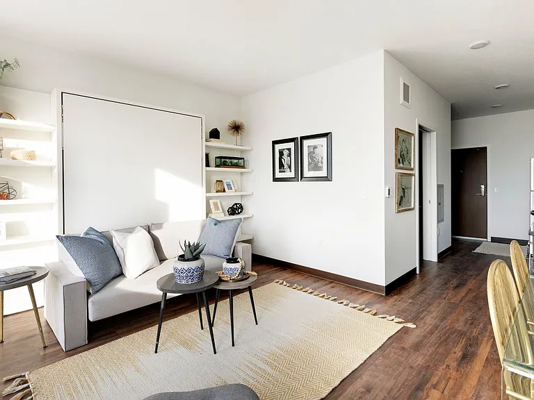 309 Ulysses St NE — Photo 5