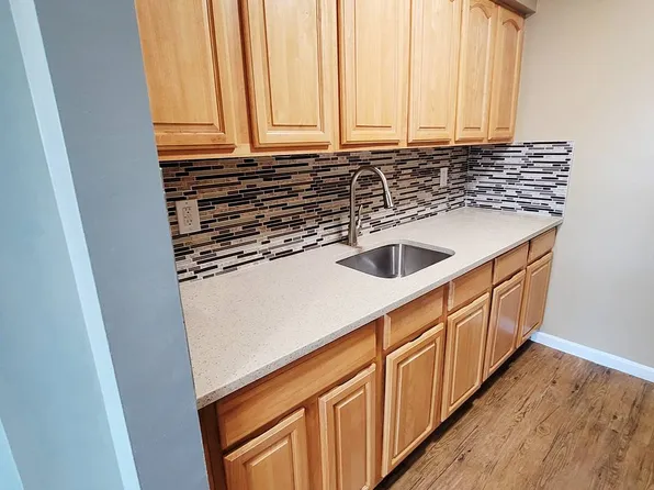 4035 97th St, Corona, NY 11368