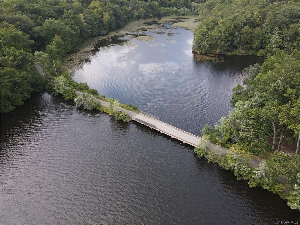 12 Pierson Lakes Rd, Sloatsburg, NY 10974 Zillow