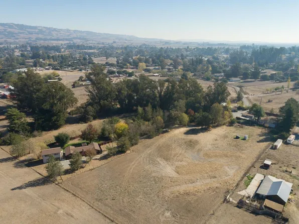 1001 - 1005 Rose Avenue, Penngrove, CA 94951