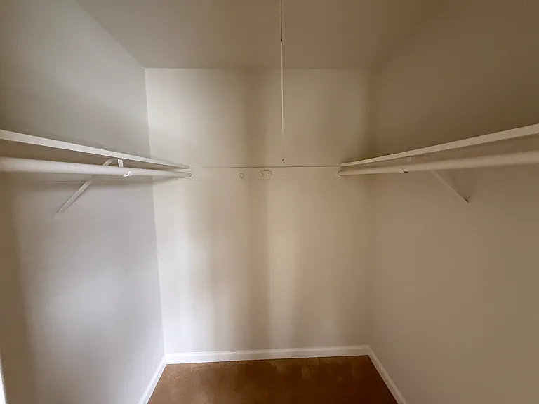 2027 Nina Ct — Photo 35