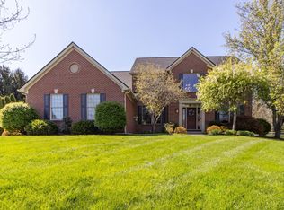 6876 Stonehedge Cir, Cincinnati, OH