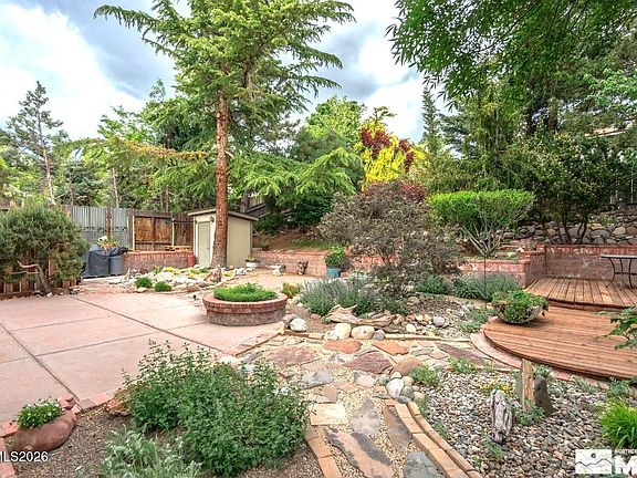 2nd image of 4761 Scenic Hill Cir