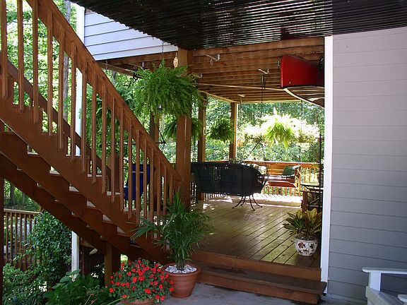 lower deck # 1, June 07