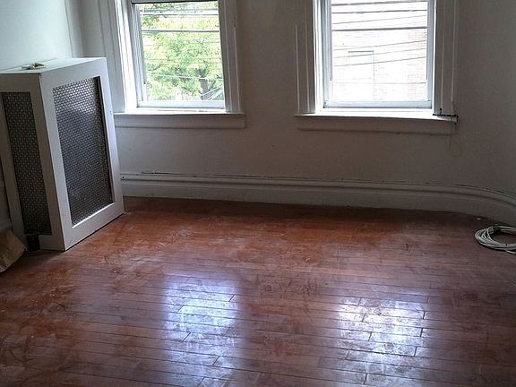 2nd image of 3094 43rd St APT 2F