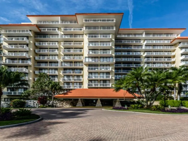 Tradewinds Condominium