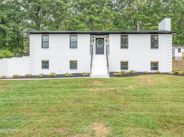113 Clark Ln, Powell, TN 37849