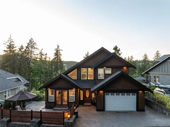 101 Gibraltar Bay Dr, View Royal, BC V9B 6M2