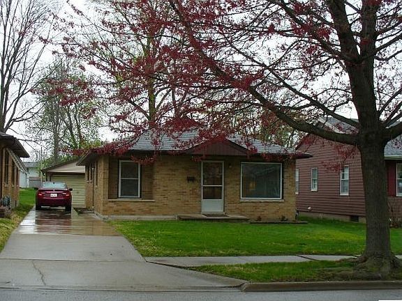 Home for Sale in Quincy, IL $88,500