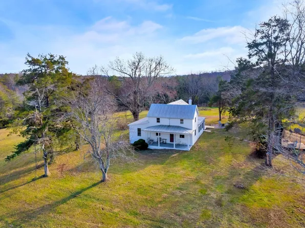 4233 Green Creek Rd, Schuyler, VA 22969
