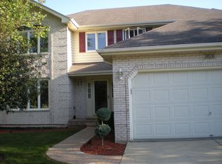 3824 Caine Ct, Naperville, IL
