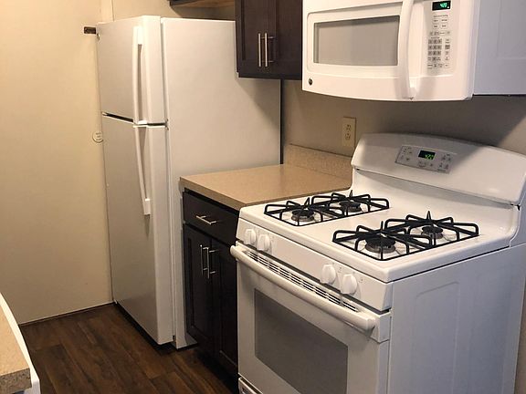 Range and microwave included!