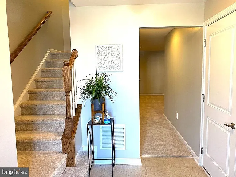 146 Norwood Dr — Photo 15