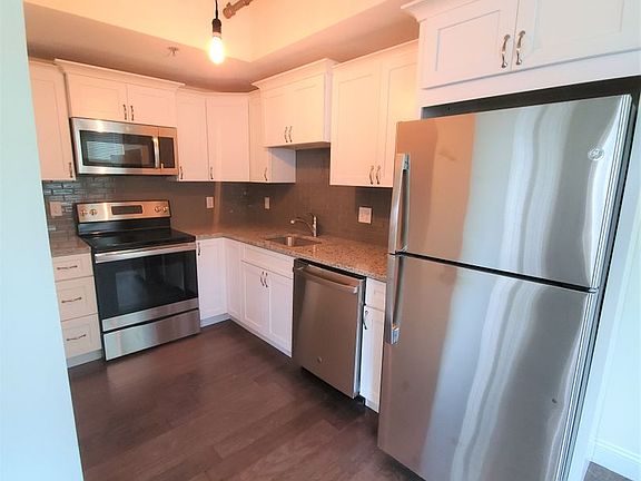 5th image of 45 Summer St #101