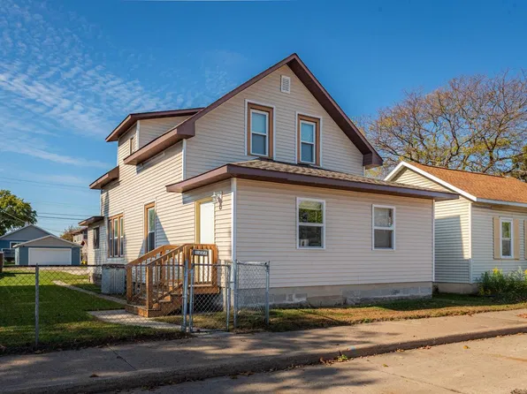 1227 George STREET, La Crosse, WI 54603