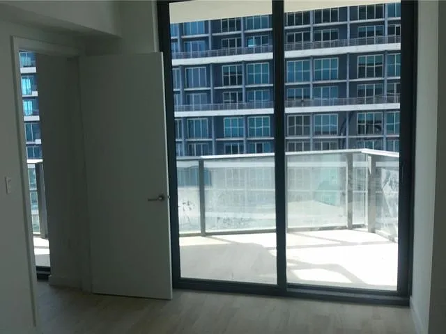 1300-3708 S Miami Ave — Photo 13