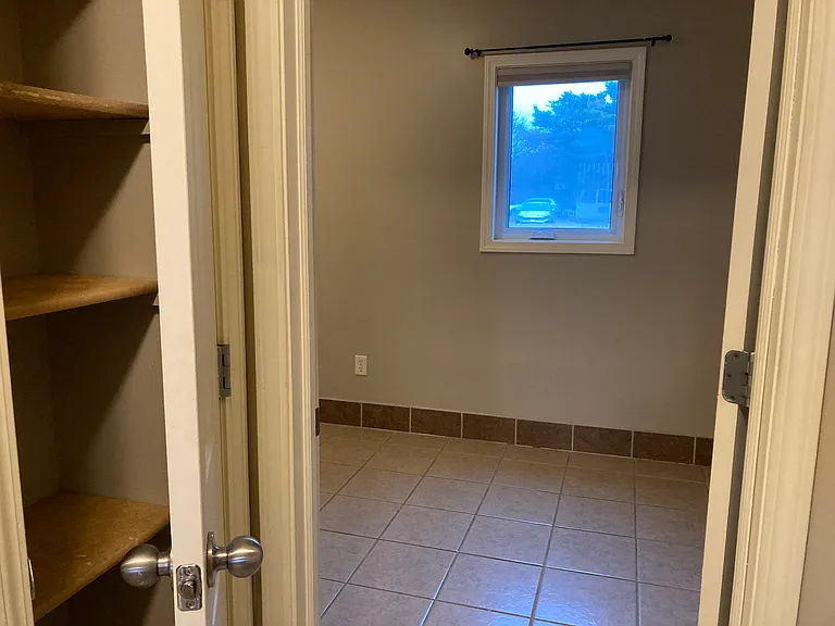 2520 N Cole St #4 — Photo 7
