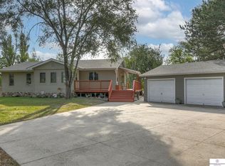 2053 Sunset Dr, Cedar Creek, NE 68016