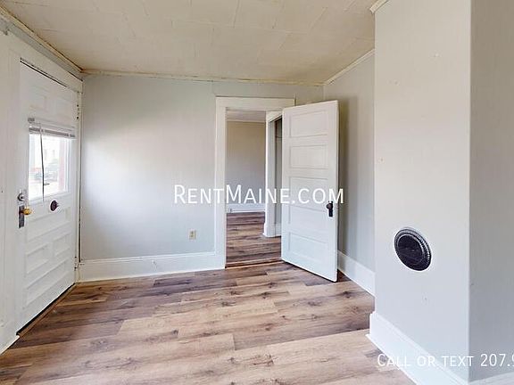 3rd image of 53 Parker St APT 3