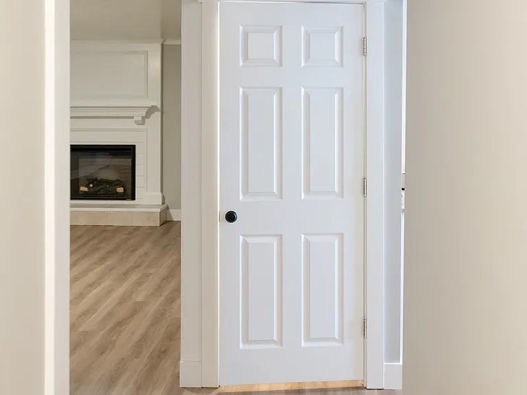 1024 S 680 W — Photo 11