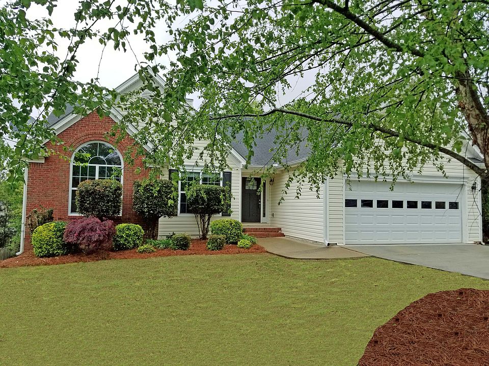 1st image of 621 Fairmont Park Dr