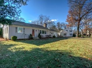 5 Dartmouth Rd, Longmeadow, MA 01106