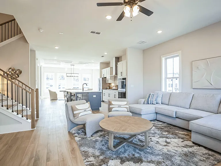 3685 Belle Fields Xing — Photo 2