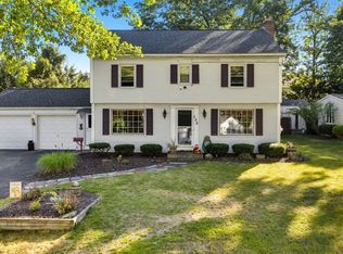 135 Dayton St, Springfield, MA 01118