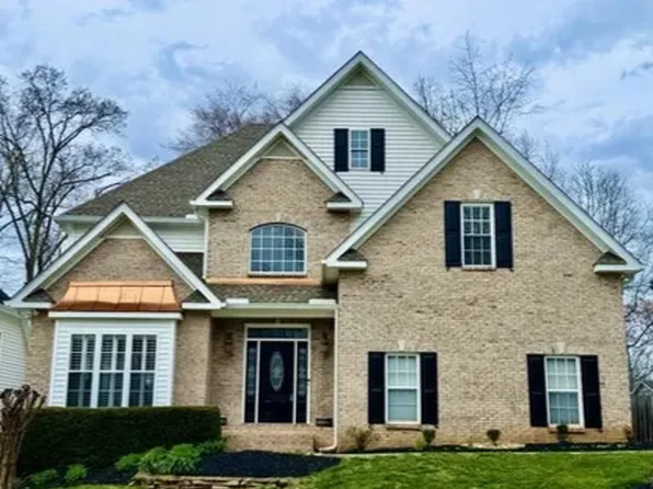 8833 Ebenezer Oaks Ln, Knoxville, TN 37922