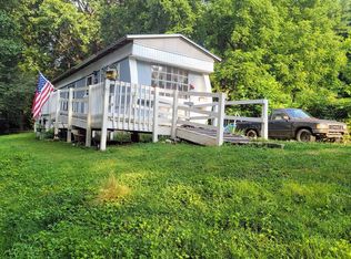 5197 Fairview Rd, Andrews, NC 28901