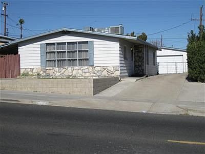 2nd image of 925 E Virginia Way