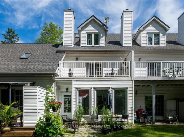 22 Wasaga Woods Cir #B7, Wasaga Beach, ON L9Z 2N1
