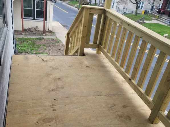 711 Market St, Bangor, PA 18013