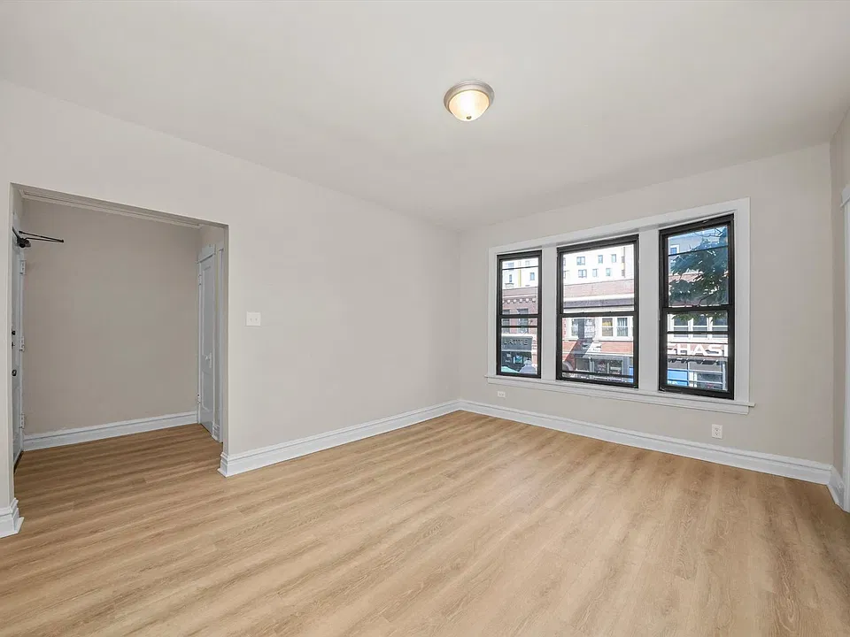 2650 Milwaukee LLC