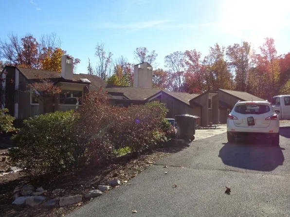5020 Oley Turnpike Rd, Reading, PA 19606