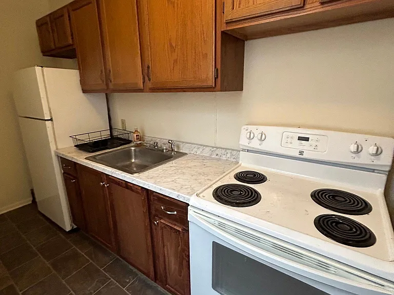 431 N 9th St #3 — Photo 6