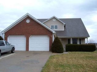 129 Locust Ridge Rd, Frankfort, KY 40601