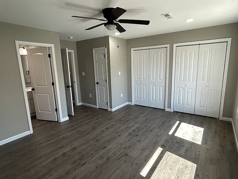 307 Keswick Dr — Photo 14