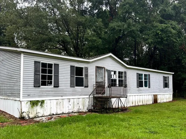 82 Shelton Pearson Rd #B, Picayune, MS 39466
