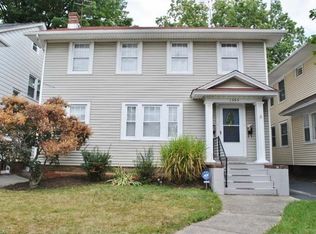 1565 Warren Rd, Lakewood, OH 44107
