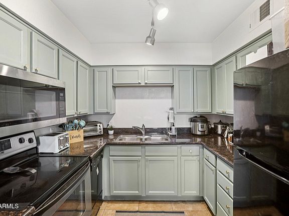 4th image of 1702 W TUCKEY Lane #211